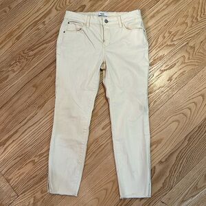 Kensie Light Cream Cropped Jeans